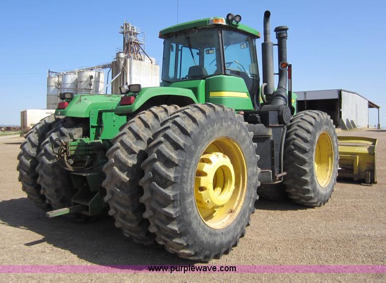 image for item A5596 1998 John Deere 9200 4WD tractor