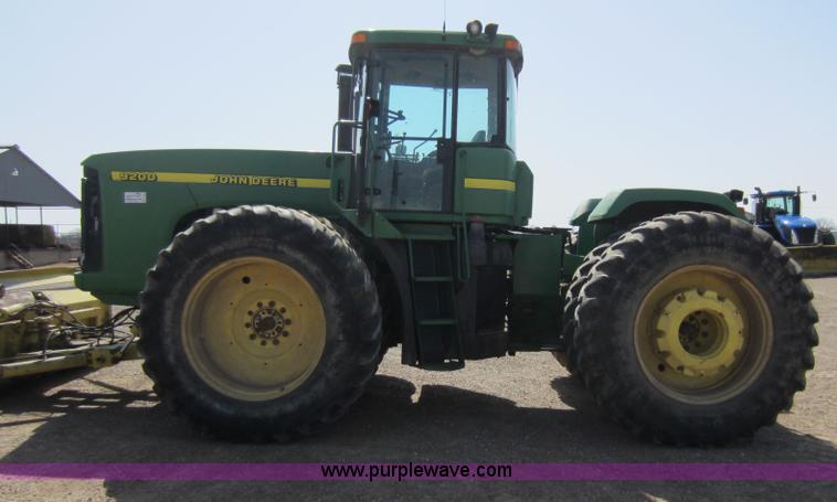 image for item A5596 1998 John Deere 9200 4WD tractor