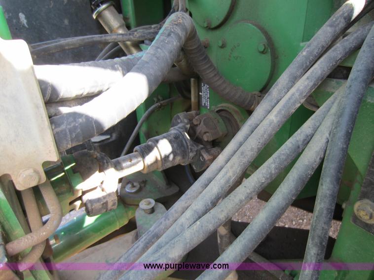 image for item A5596 1998 John Deere 9200 4WD tractor