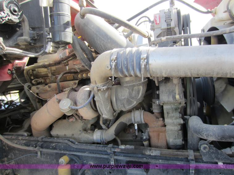 image for item A5601 2000 Sterling A9500 semi