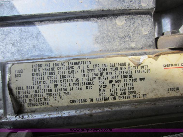 image for item A5601 2000 Sterling A9500 semi