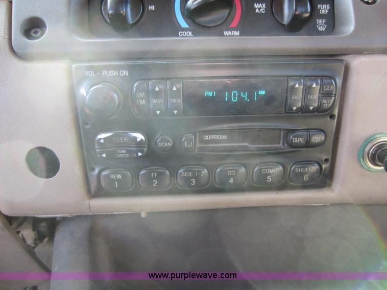 image for item A5601 2000 Sterling A9500 semi