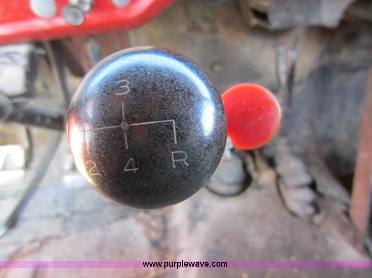 image for item A5605 1968 Ford F600 grain truck