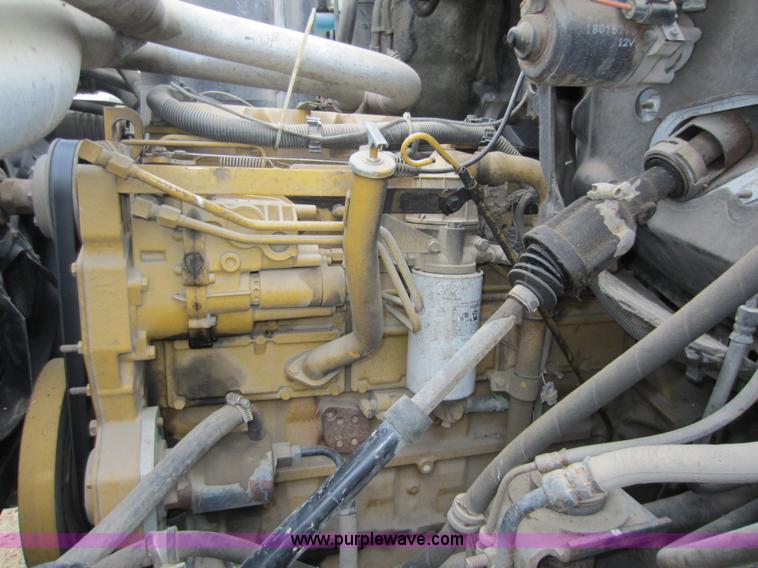 image for item A5609 1994 GMC TopKick box truck