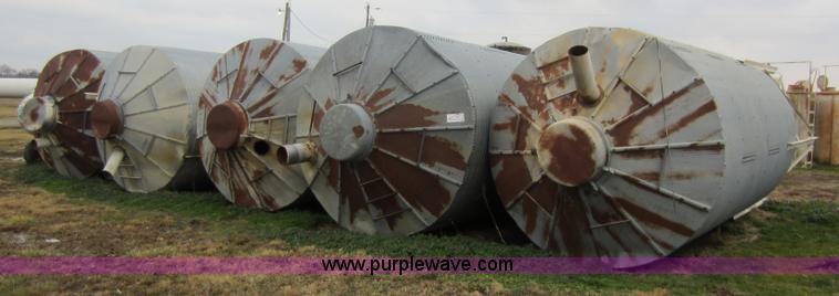 image for item A5611 (4) hopper bottom bins