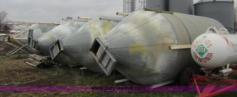 image for item A5611 (4) hopper bottom bins