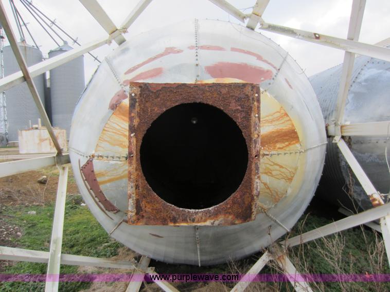 image for item A5611 (4) hopper bottom bins