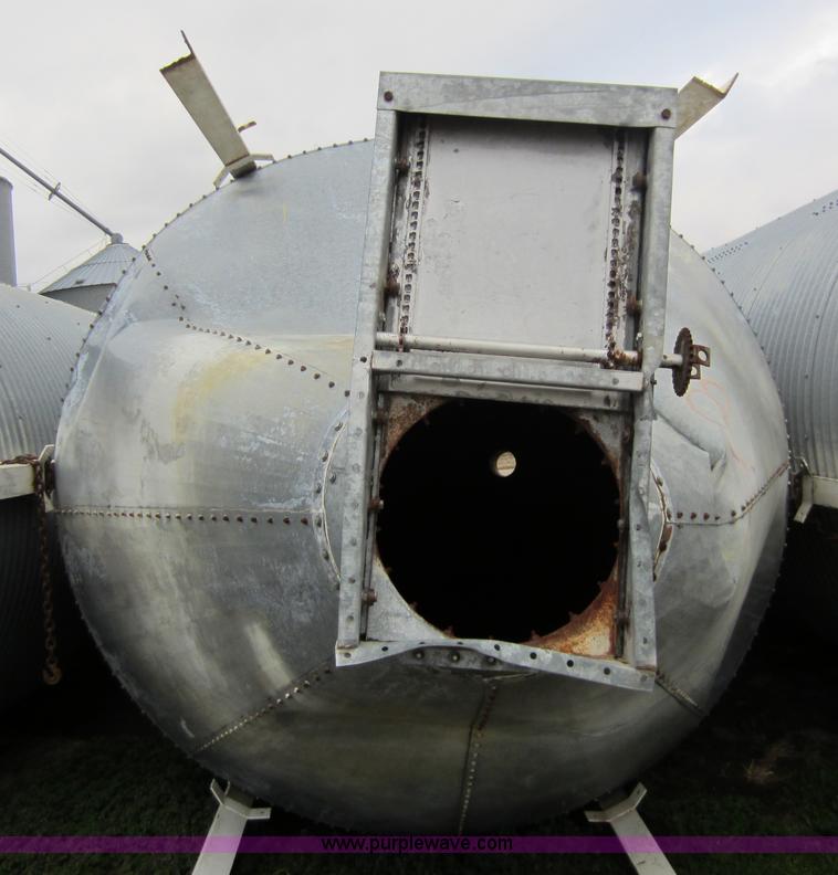 image for item A5611 (4) hopper bottom bins