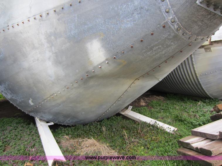 image for item A5611 (4) hopper bottom bins