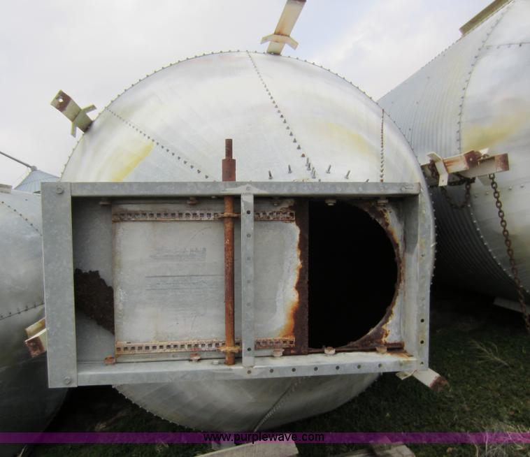 image for item A5611 (4) hopper bottom bins