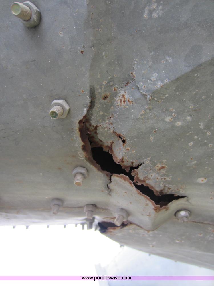 image for item A5611 (4) hopper bottom bins