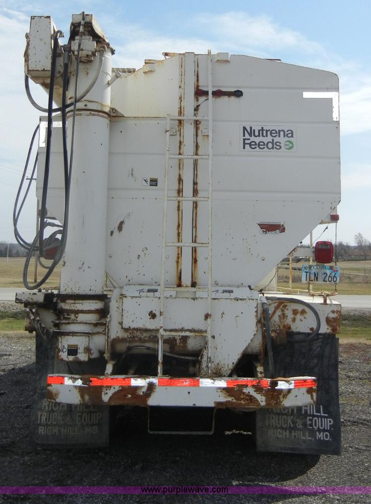 image for item A5613 1989 Chevrolet Kodiak feed truck