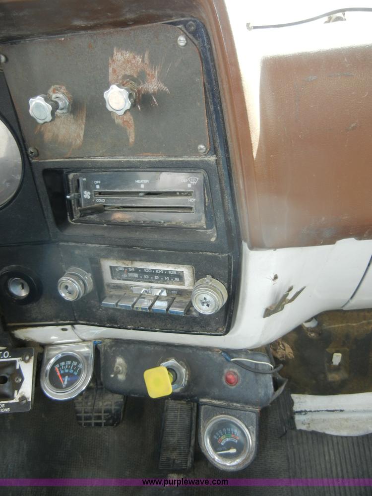 image for item A5613 1989 Chevrolet Kodiak feed truck