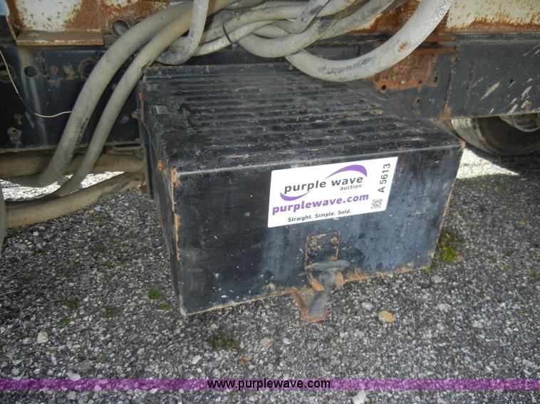 image for item A5613 1989 Chevrolet Kodiak feed truck