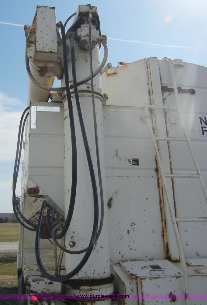 image for item A5613 1989 Chevrolet Kodiak feed truck