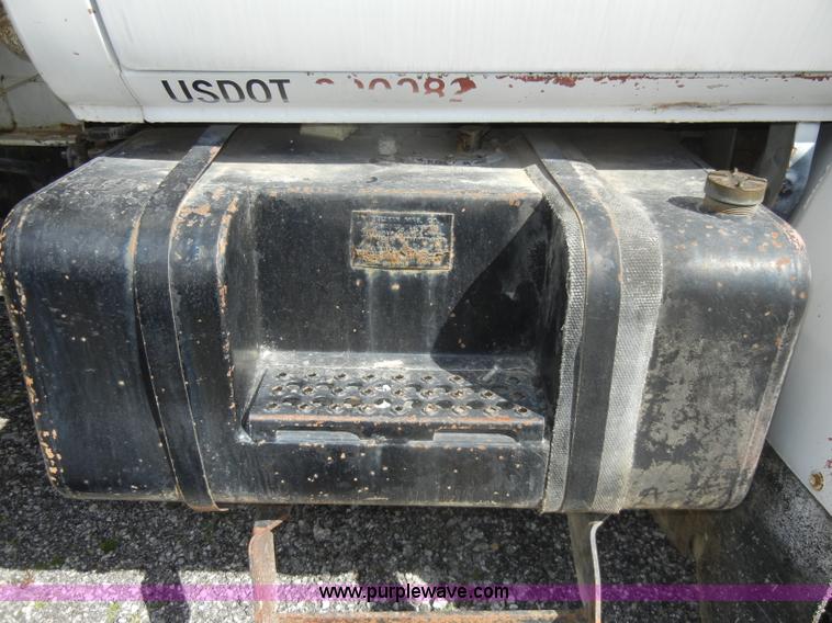 image for item A5613 1989 Chevrolet Kodiak feed truck