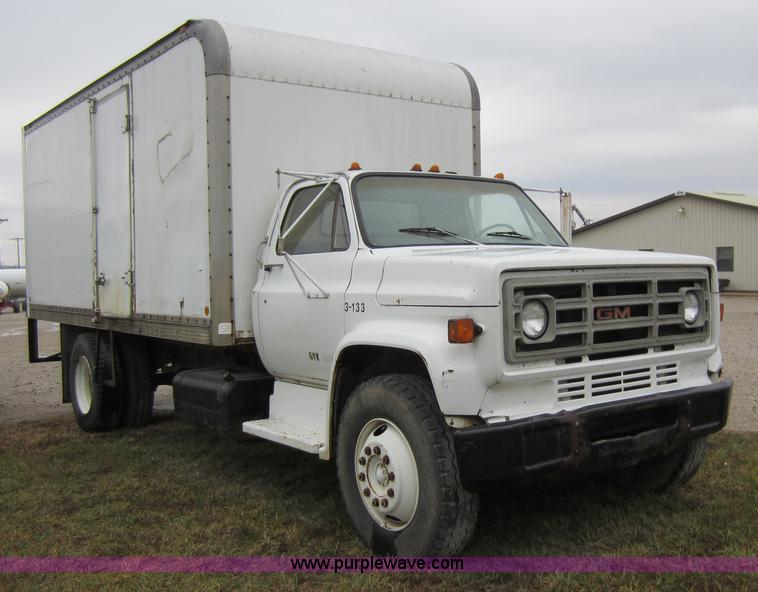 image for item A5615 1983 GMC TopKick C60 box truck