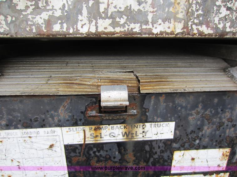 image for item A5615 1983 GMC TopKick C60 box truck