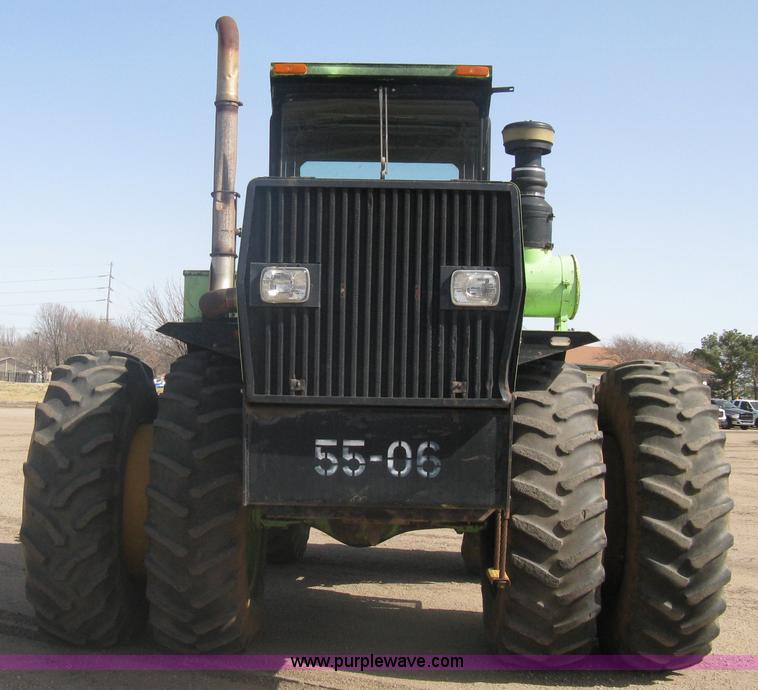image for item A6079 1983 Steiger Panther CM325 4WD articulated tractor