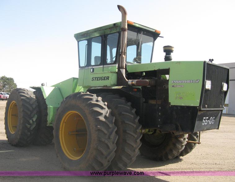 image for item A6079 1983 Steiger Panther CM325 4WD articulated tractor