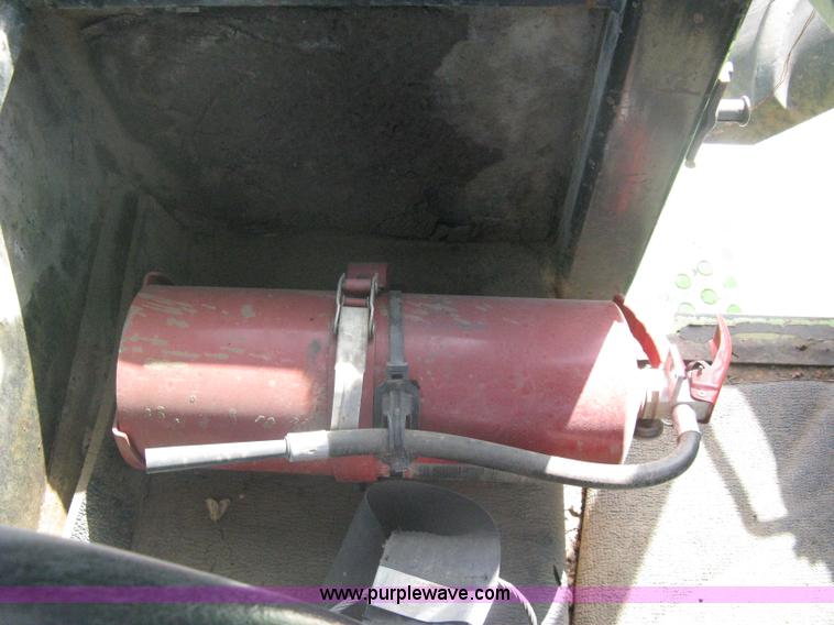 image for item A6079 1983 Steiger Panther CM325 4WD articulated tractor