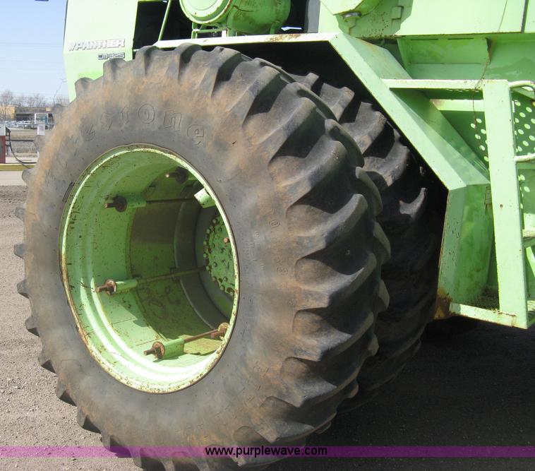 image for item A6079 1983 Steiger Panther CM325 4WD articulated tractor