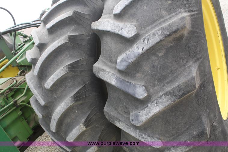 image for item A6845 1974 John Deere 7520 articulating 4WD tractor