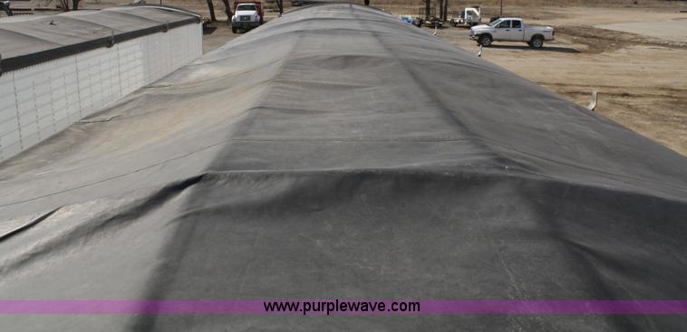 image for item A6930 2007 Wilson Pacesetter DWH550 43' grain trailer