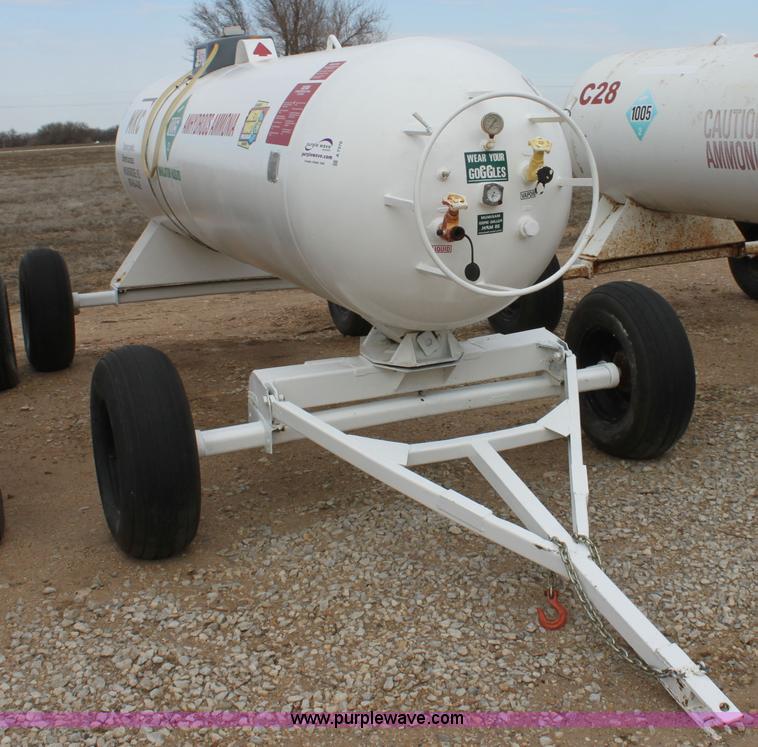 image for item A7370 1000 gallon anhydrous ammonia tank with running gear