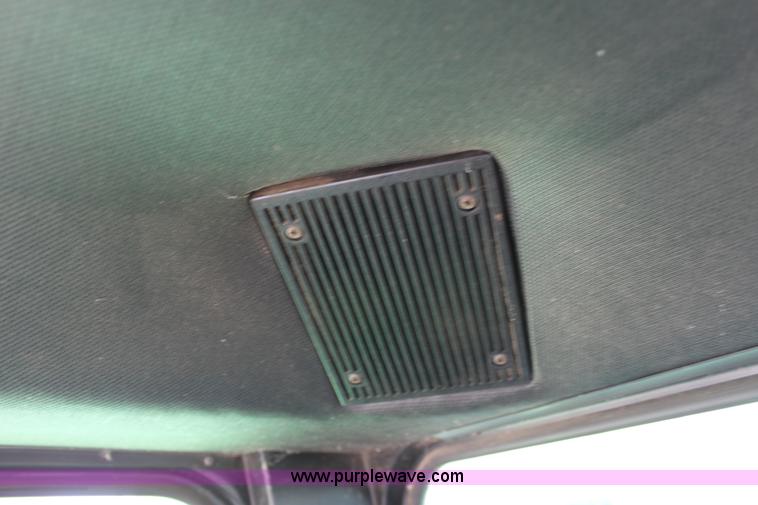 image for item A7394 1985 John Deere 8820 Titan II combine