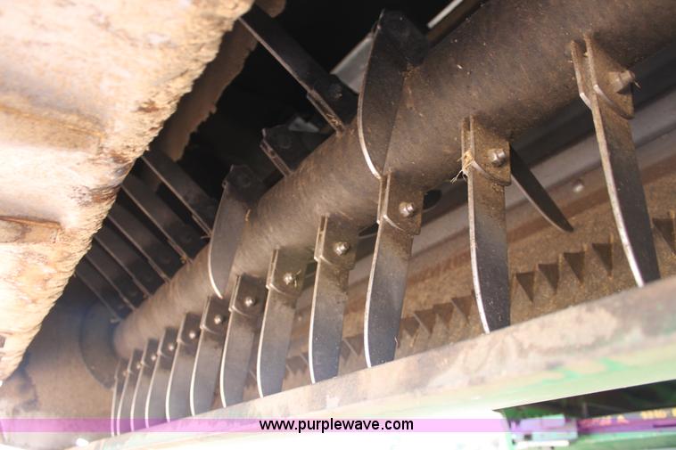 image for item A7394 1985 John Deere 8820 Titan II combine