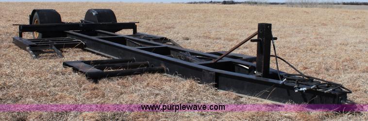 image for item A7408 1988 33' single axle combine trailer