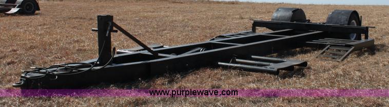 image for item A7408 1988 33' single axle combine trailer