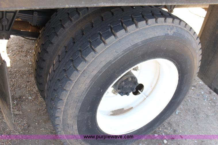 image for item A7436 1979 International 1854 liquid tender truck