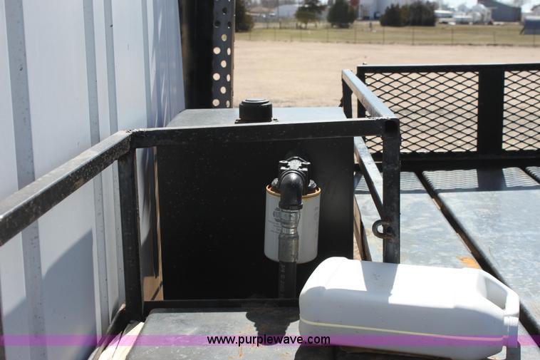 image for item A7436 1979 International 1854 liquid tender truck