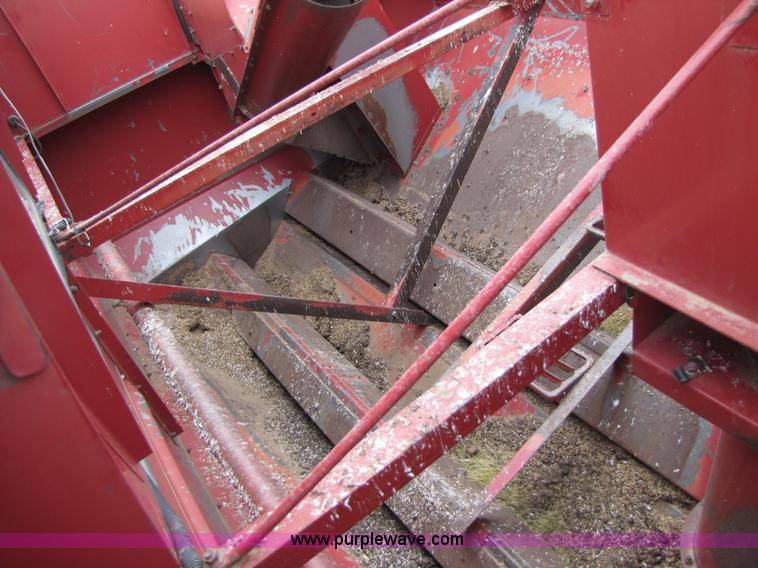 image for item B2248 1995 Case IH 2188 combine