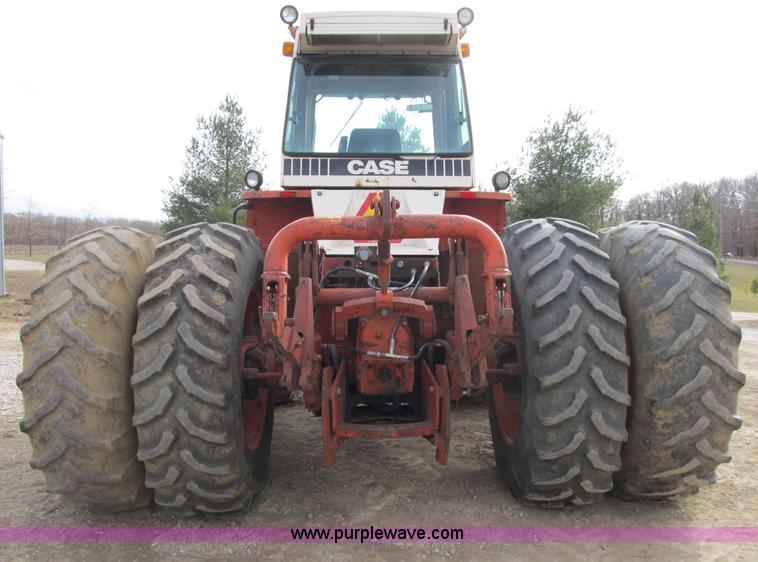 image for item B2629 1982 Case 4490 4WD tractor