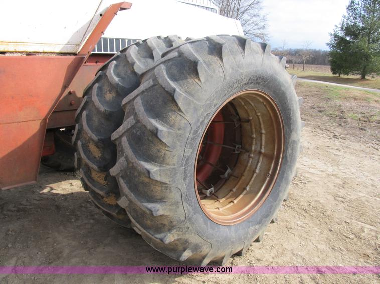 image for item B2629 1982 Case 4490 4WD tractor