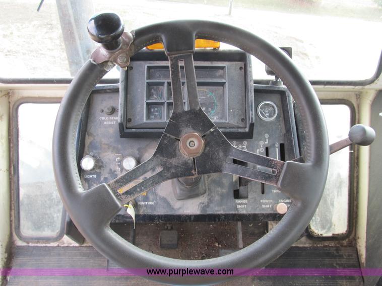 image for item B2629 1982 Case 4490 4WD tractor