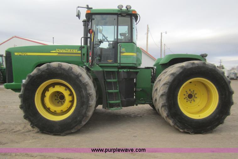 image for item B5690 2004 John Deere 9420 4WD tractor