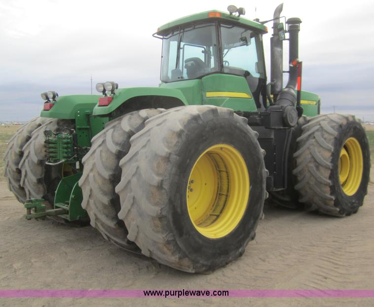 image for item B5690 2004 John Deere 9420 4WD tractor