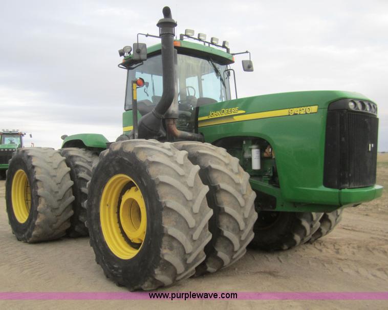 image for item B5690 2004 John Deere 9420 4WD tractor