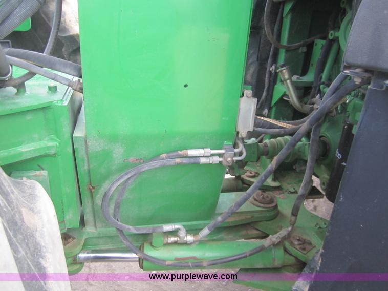 image for item B5690 2004 John Deere 9420 4WD tractor