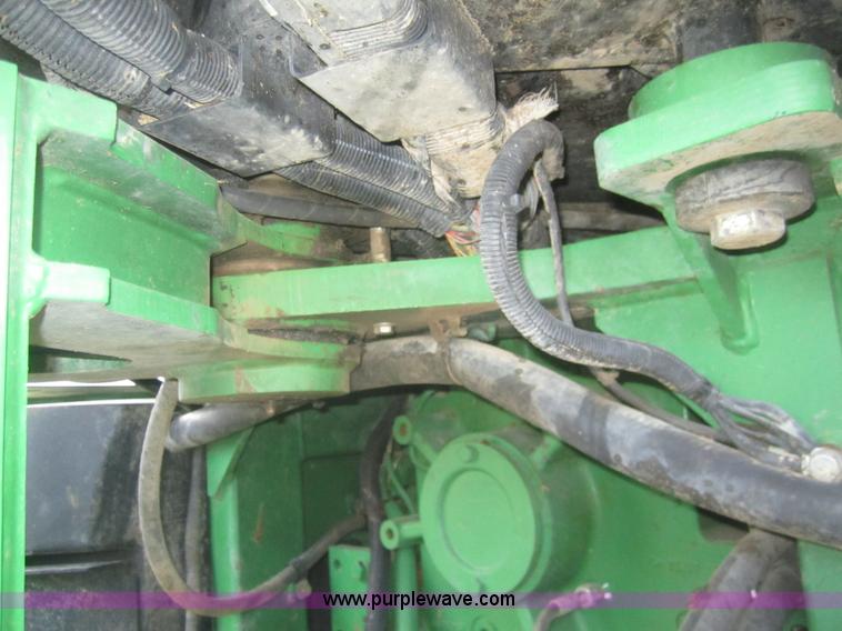 image for item B5690 2004 John Deere 9420 4WD tractor