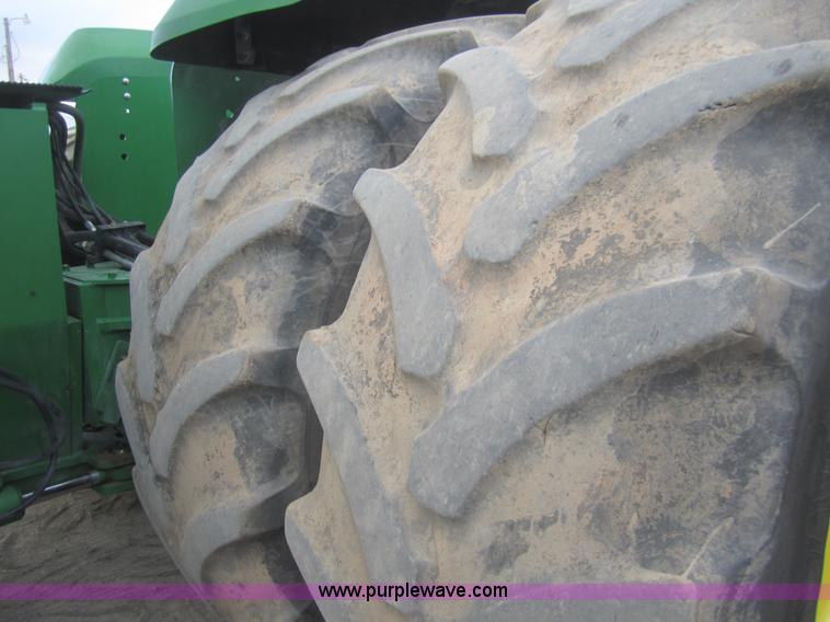 image for item B5690 2004 John Deere 9420 4WD tractor