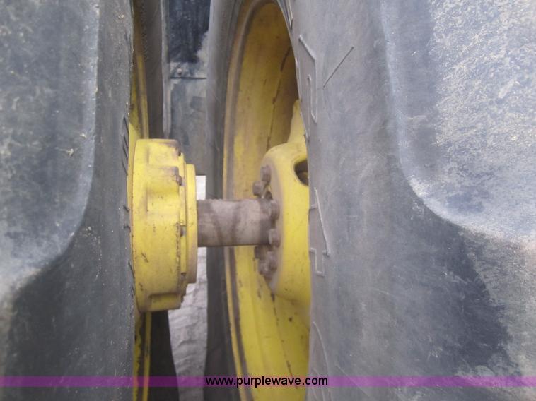 image for item B5690 2004 John Deere 9420 4WD tractor