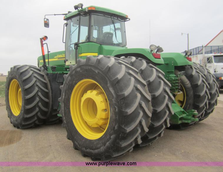 image for item B5691 2004 John Deere 9420 4WD tractor