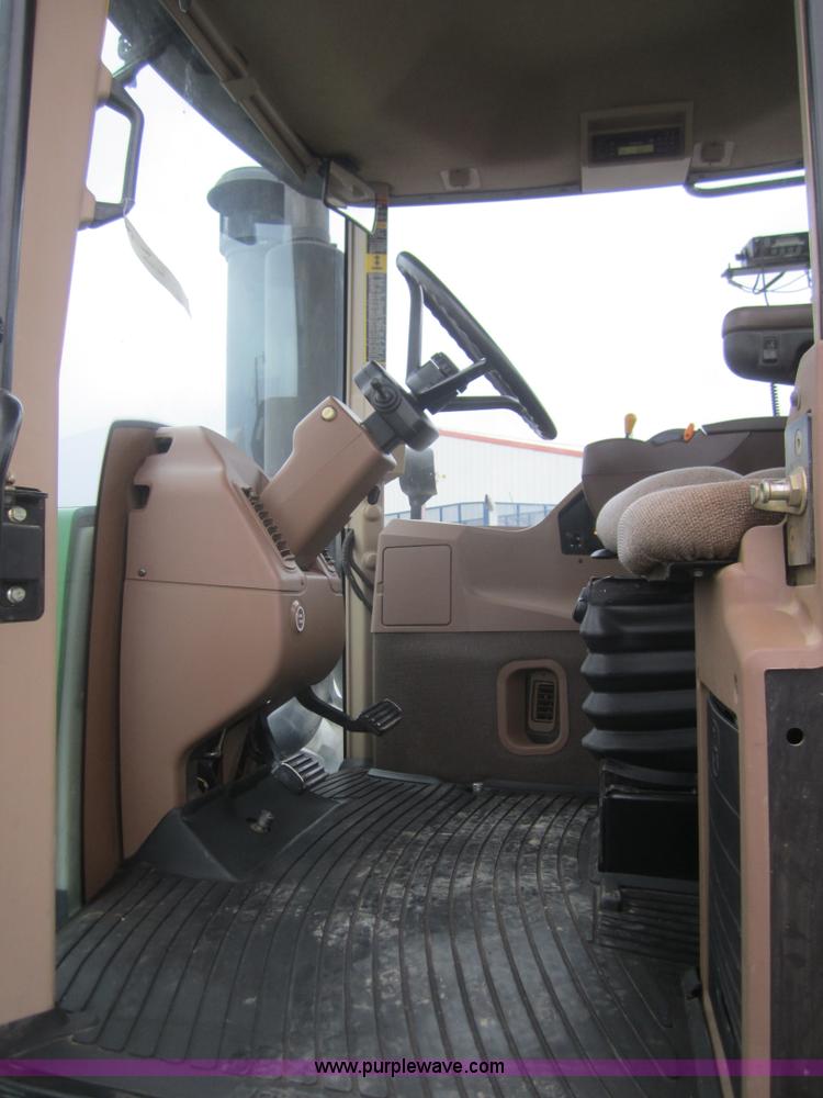 image for item B5691 2004 John Deere 9420 4WD tractor