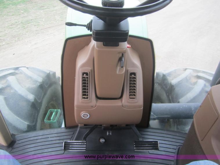 image for item B5691 2004 John Deere 9420 4WD tractor