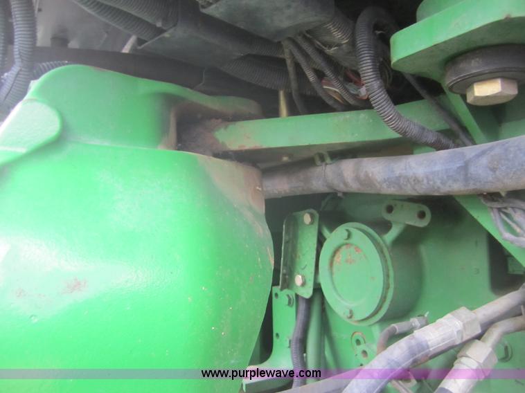 image for item B5691 2004 John Deere 9420 4WD tractor